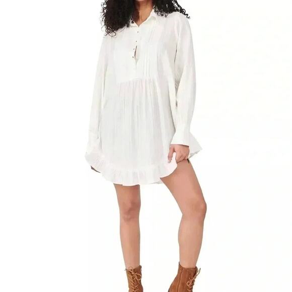 Free People Love Me Truly Cotton
Tunic - Optic White size M NWT - Picture 1 of 8
